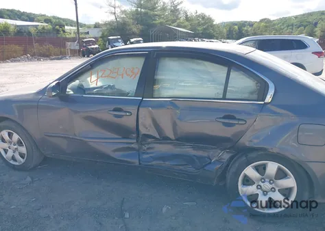 2008 Kia Optima Lx from USA, damaged, VIN KNAGE123585200641